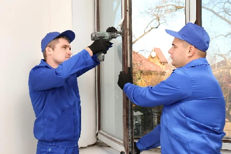 Residential Broken Glass Repair Solutions in Coral Gables, FL