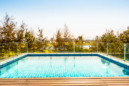 Cost of Glass Pool Fence Repair in Coral Gables, FL